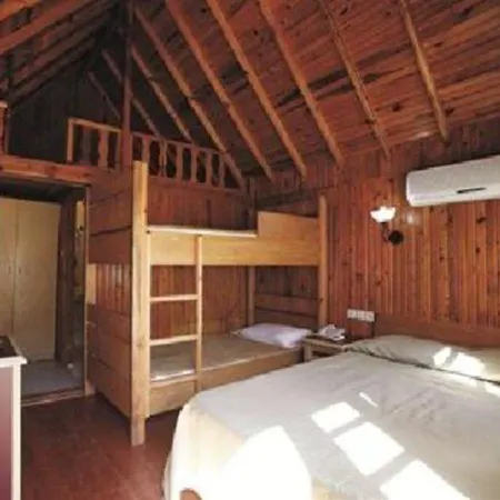 Hotell Clover Magic Nova 2*